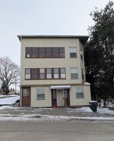 18-20 Green St in Dudley, MA - Building Photo