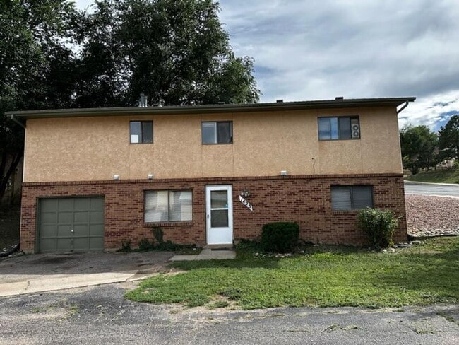 property at 1423 Langmeyer St