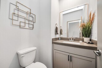 627 Emile St in Houston, TX - Building Photo - Building Photo