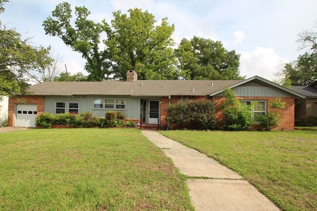property at 1421 Graham Dr