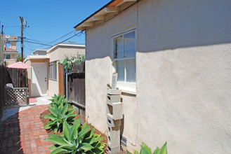 315 Jasmine Ave in Corona Del Mar, CA - Building Photo - Building Photo