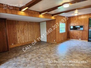 16 Dwight Way in Kirksville, MO - Building Photo - Building Photo