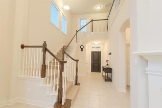 6687 DeLeon St in Irving, TX - Building Photo - Building Photo