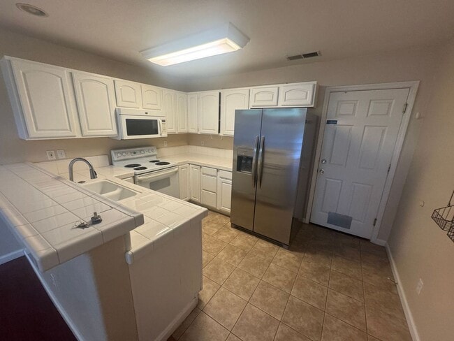 property at 2083 5th St