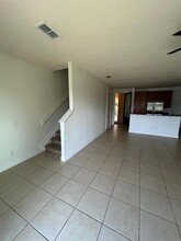 8358 Kelsall Dr in Orlando, FL - Building Photo - Building Photo