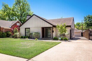 6040 Ellsworth Ave in Dallas, TX - Building Photo