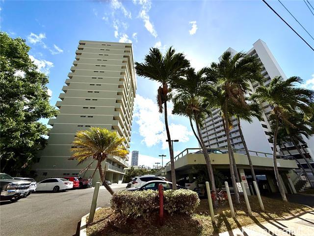 2522 Date St in Honolulu, HI - Building Photo