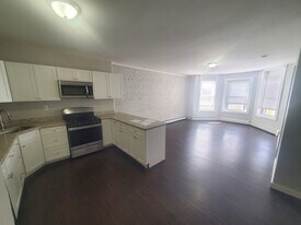 620 Dudley St, Unit 4 in Boston, MA - Building Photo