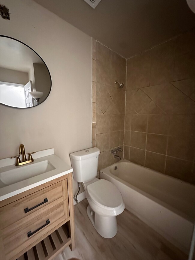 property at 4200 Narcissus Dr