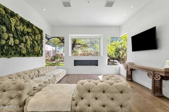 7532 E Rose Garden Ln in Scottsdale, AZ - Building Photo - Building Photo