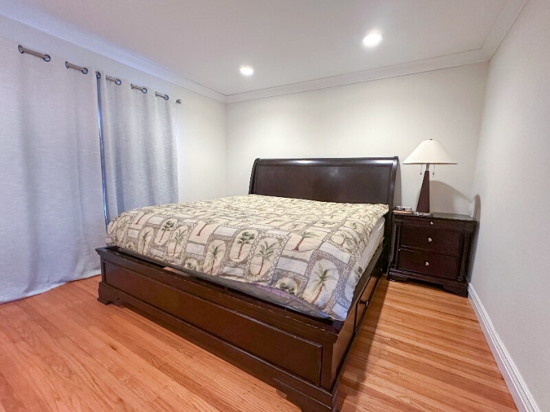 10320 Farallone Dr, Unit 10320 in Cupertino, CA - Building Photo