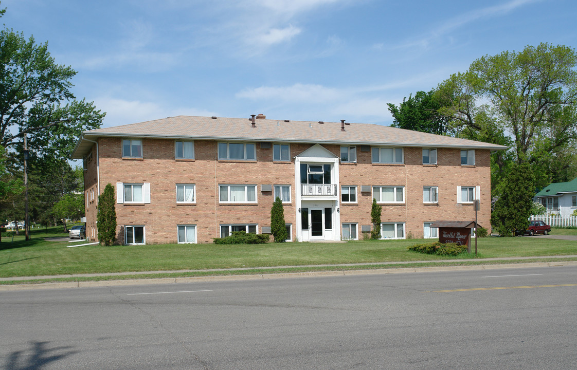 NICOLLET MANOR in Bloomington, MN - Foto de edificio