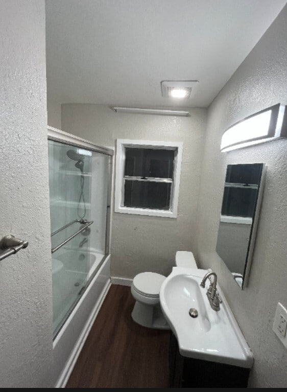 342 W 10th St, Unit 344 in Pittsburg, CA - Building Photo - Building Photo