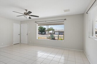 5458 E Boston St in Mesa, AZ - Building Photo - Building Photo