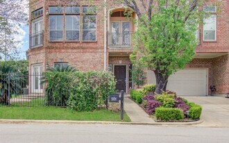 501 Leverkuhn St in Houston, TX - Building Photo