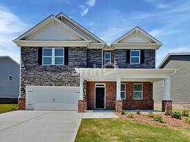 768 Carnaby Ln in Dacula, GA - Building Photo