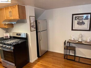 5231 Martin Luther King Jr Way-Unit -#1 in Oakland, CA - Building Photo - Building Photo
