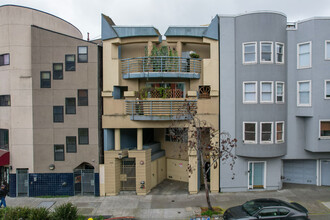 3405 Cesar Chavez in San Francisco, CA - Building Photo - Building Photo