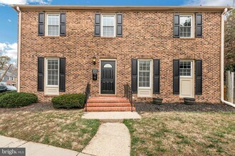 1772 Dryden Way in Crofton, MD - Building Photo - Building Photo