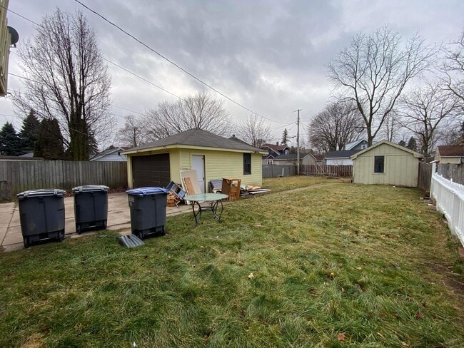 2314 N 8th St, Unit 2314 in Sheboygan, WI - Foto de edificio - Building Photo