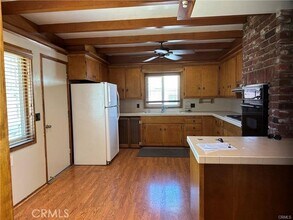 264 Grandview Dr in Azusa, CA - Building Photo - Building Photo