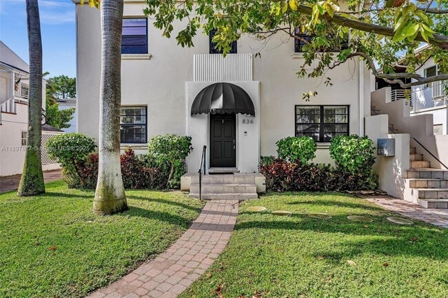 property at 836 W 40th St