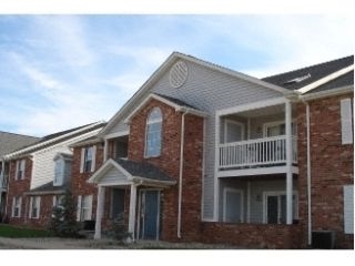 Mill Creek Apartments in Lafayette, IN - Foto de edificio - Building Photo