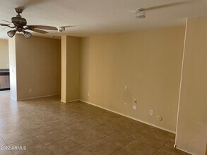 25088 W Dove Cir in Buckeye, AZ - Building Photo - Building Photo