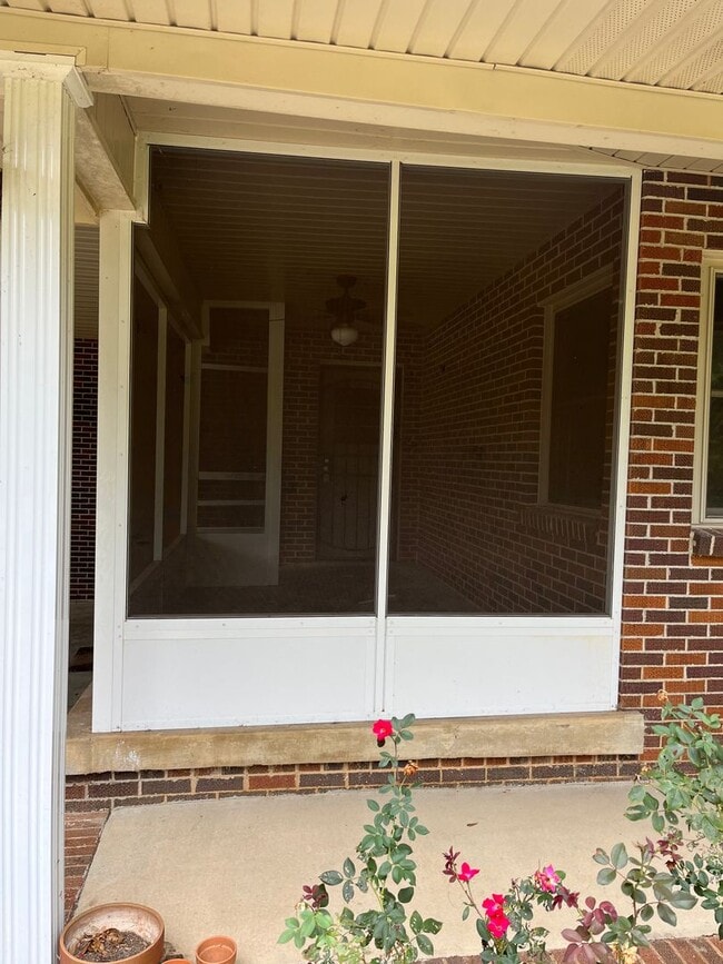 4030 Jasmine Hill Rd in Wetumpka, AL - Building Photo - Building Photo