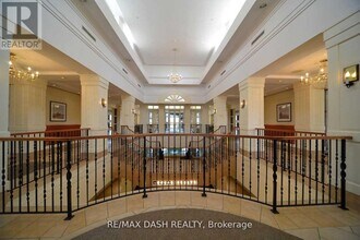 700 Humberwood Blvd in Toronto, ON - Building Photo - Building Photo