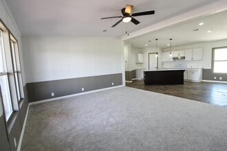 120 Blue Quail St in Dale, TX - Building Photo - Building Photo