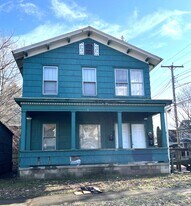 501 E 7th St, Unit 3 in Erie, PA - Building Photo