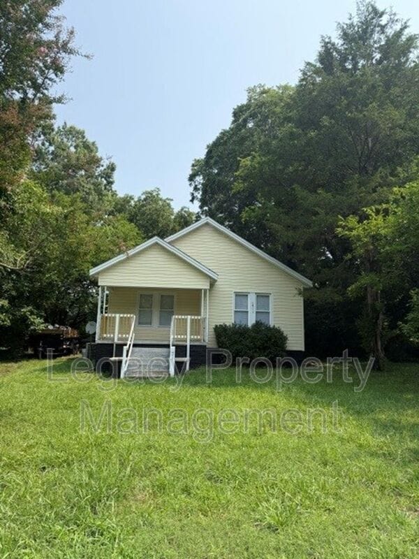 property at 1511 Albright Ave