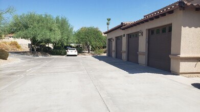12046 N Saguaro Blvd-Unit -105 in Fountain Hills, AZ - Building Photo - Building Photo