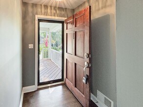 2395 Powers Ferry Dr SE in Marietta, GA - Building Photo - Building Photo