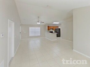 6612 Northhaven Ct in Riverview, FL - Building Photo - Building Photo