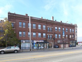 2381-2385 N Milwaukee Ave in Chicago, IL - Building Photo