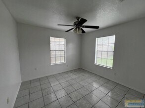 5105 Villa Bonita St in Brownsville, TX - Building Photo - Building Photo