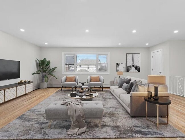 141-01 255th St, Unit 2nd Floor