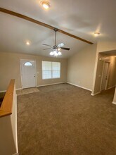 21123 Hideaway Ln in St. Robert, MO - Building Photo - Building Photo