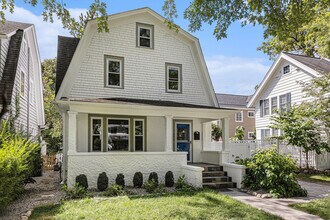 1208 Olivia Ave in Ann Arbor, MI - Building Photo - Building Photo