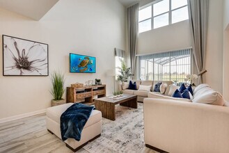 4801 Kings Castle Cir in Kissimmee, FL - Building Photo - Building Photo