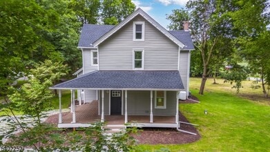 2 New Mashipacong Rd in Montague, NJ - Building Photo - Building Photo
