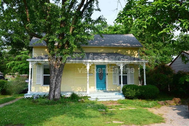 113 N Birch St in Sapulpa, OK - Building Photo - Building Photo