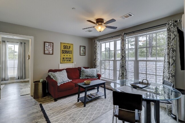 property at 32 Dr Mellichamp Dr