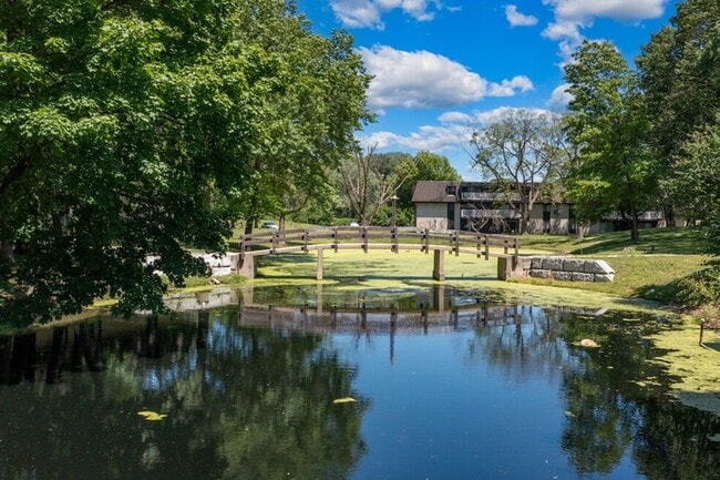 Tanglewood in Hammond, IN - Building Photo - Building Photo