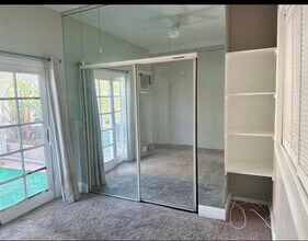 5555 Lesa Rd in La Mesa, CA - Foto de edificio - Building Photo