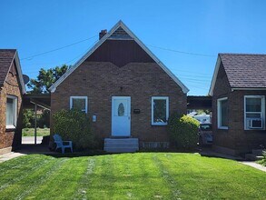 210 E 4800 S in Murray, UT - Building Photo - Building Photo