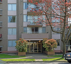 1686 W 12th Ave in Vancouver, BC - Building Photo - Building Photo