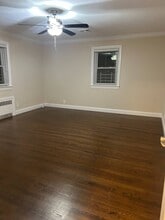 260 Eastchester Rd in New Rochelle, NY - Building Photo - Building Photo